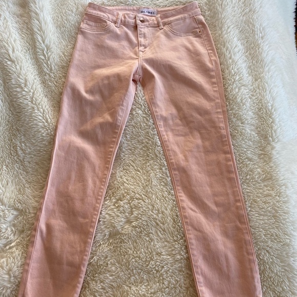 - DL 1961 Florence Instasculpt Cropped Light Pink Jeans… - Picture 6 of 11